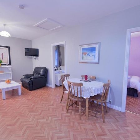 Ocean Breeze Apartment Lahinch Exterior photo